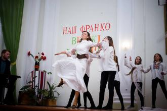 /Files/images/1/Фото-Танець-нове.jpg